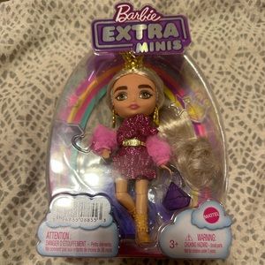 Barbie extra mini doll pink with crown